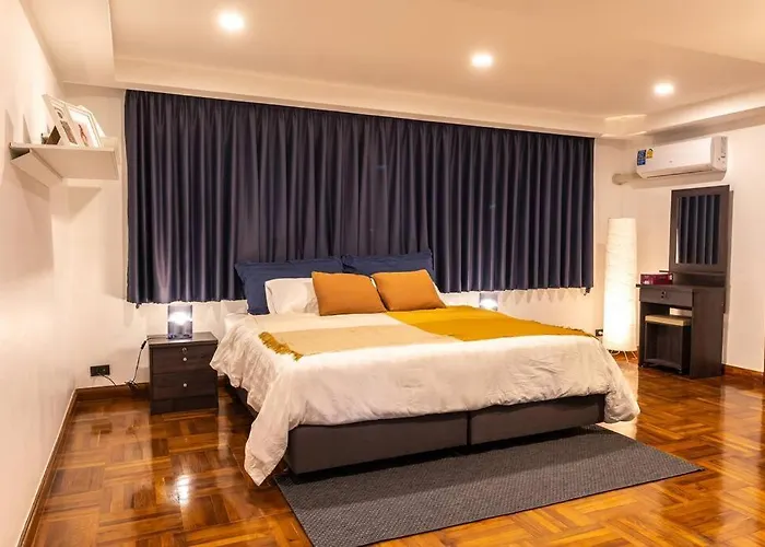 Rooftop Paradise & Koi Pond-6br Hideaway@icon Siam 別荘